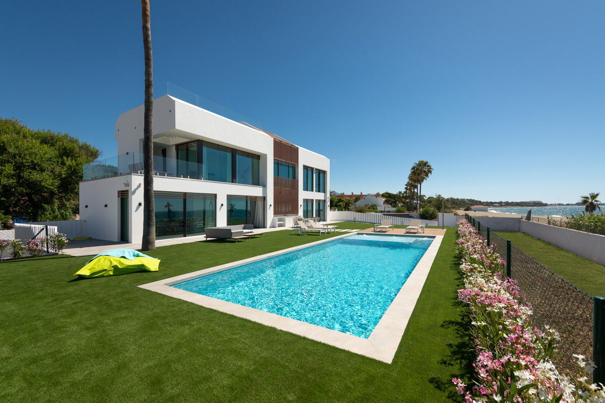 Villa Estepona, Malaga, Spānijā 5 istabas, 454 m2 Nr. 53410