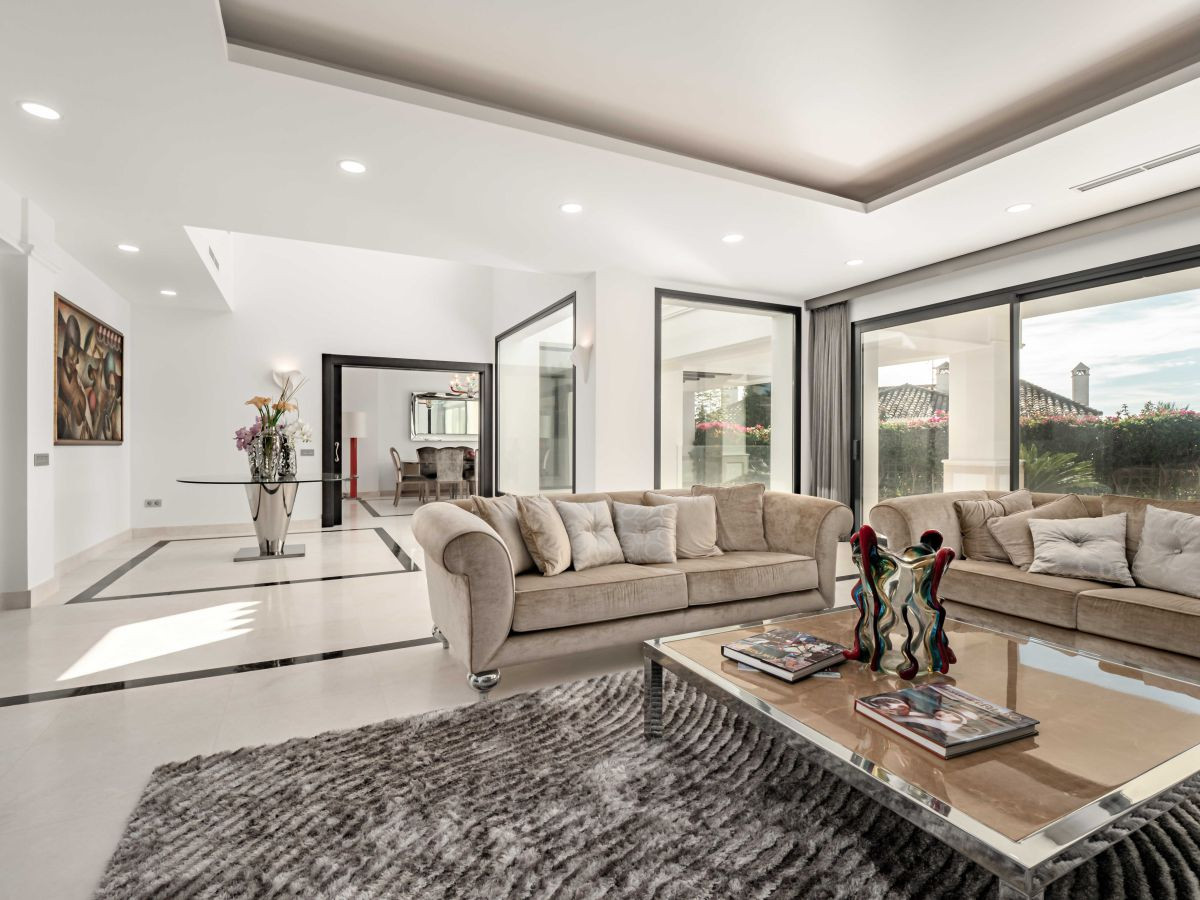 Villa in Marbella Golden Mile, Malaga, Spanien 5 Schlafzimmer, 714 m2 Nr. 53458
