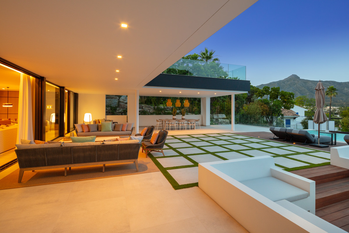 Villa i Nueva Andalucia, Malaga, Spanien 5 sovrum, 491 kvm. Nr. 53491
