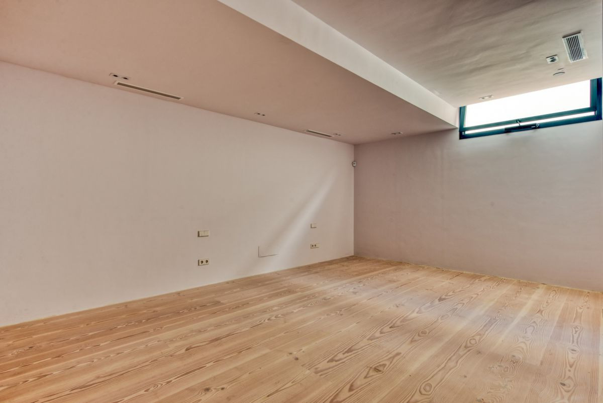 Willa w Nueva Andalucia, Malaga, Hiszpania 4 sypialnie, 749 mkw. nr 53398