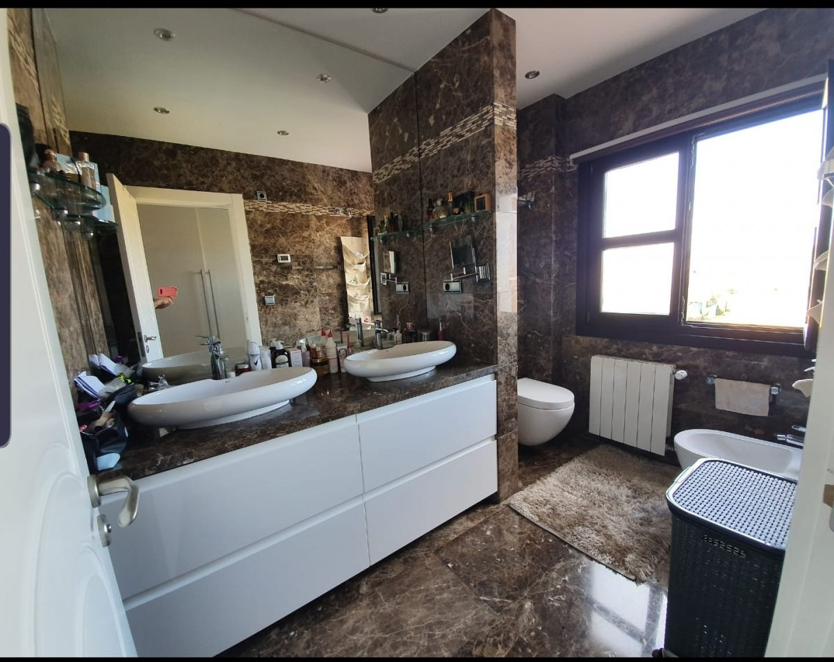Townhouse in Guadalmina, Malaga, Spain 4 bedrooms, 349 sq.m. No. 53434