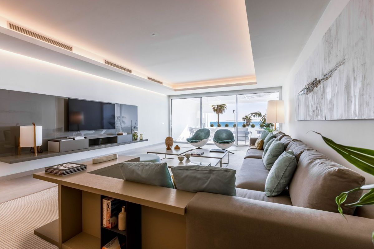Apartment in Estepona, Malaga, Spain 3 bedrooms, 228 sq.m. No. 53482