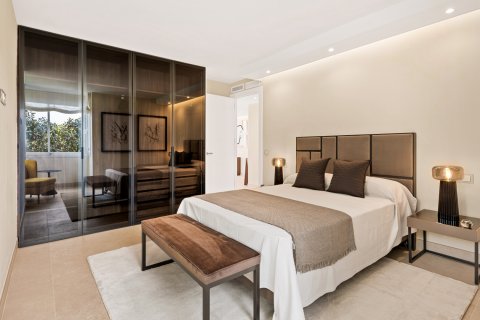 Apartment for sale in Marbella Golden Mile, Malaga, Spain 3 bedrooms, 138 sq.m. No. 53528 - photo 5