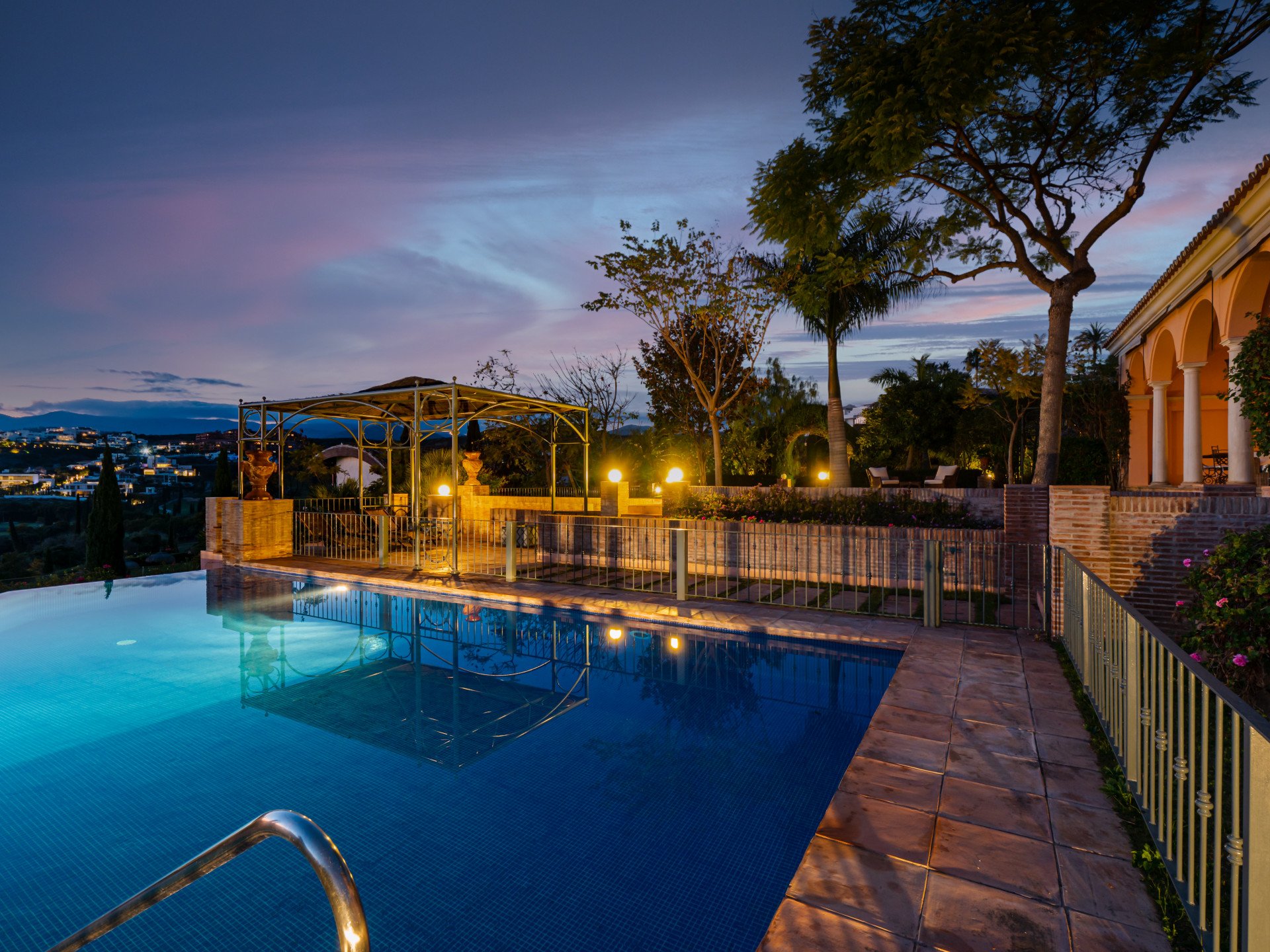 Villa in Benahavis, Malaga, Spain 8 bedrooms, 1017 sq.m. No. 53489
