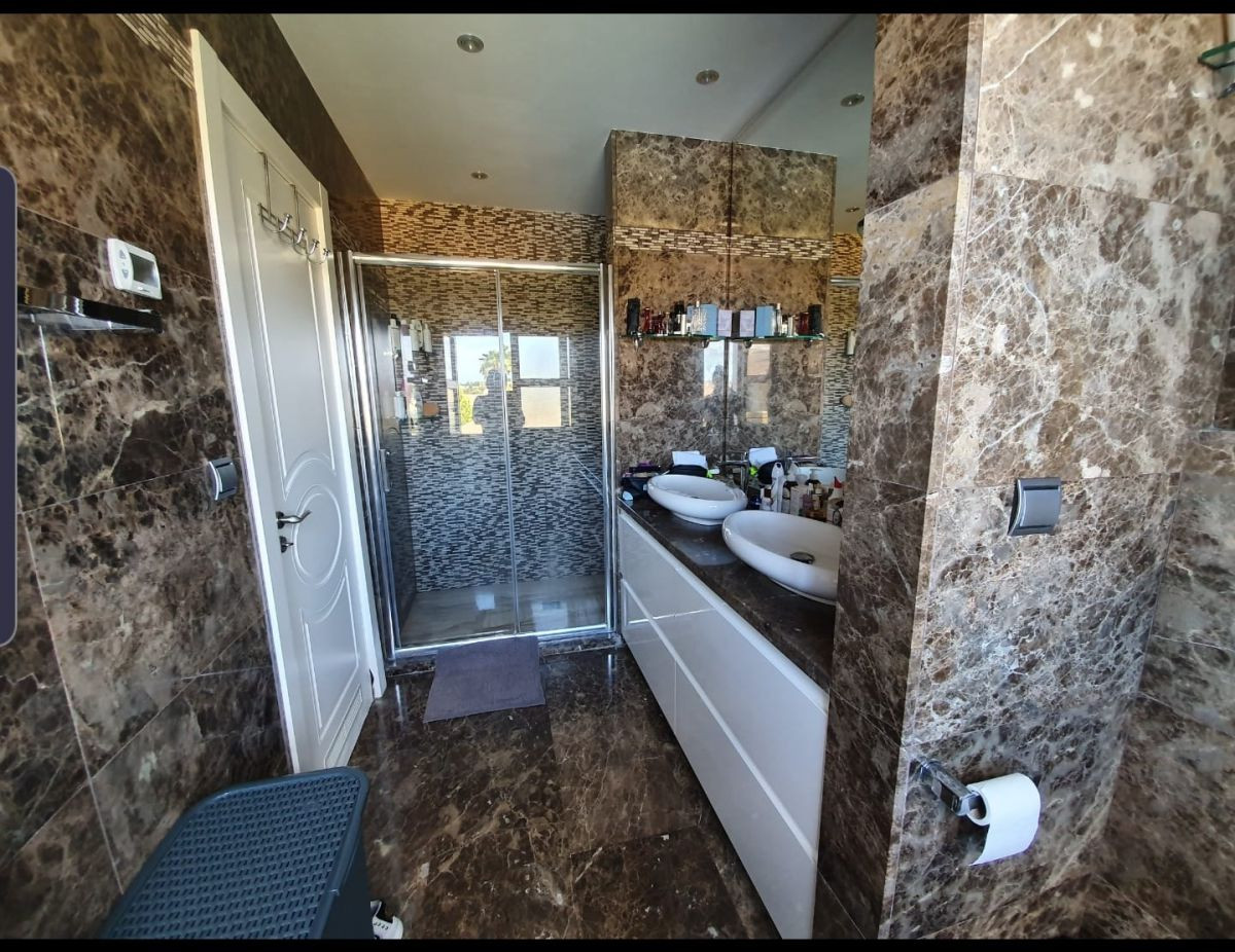 Townhouse in Guadalmina, Malaga, Spain 4 bedrooms, 349 sq.m. No. 53434