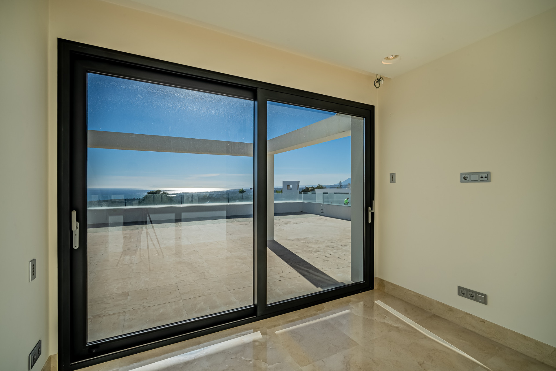 Bliźniak w Marbella Golden Mile, Malaga, Hiszpania 4 sypialnie, 528 mkw. nr 53500