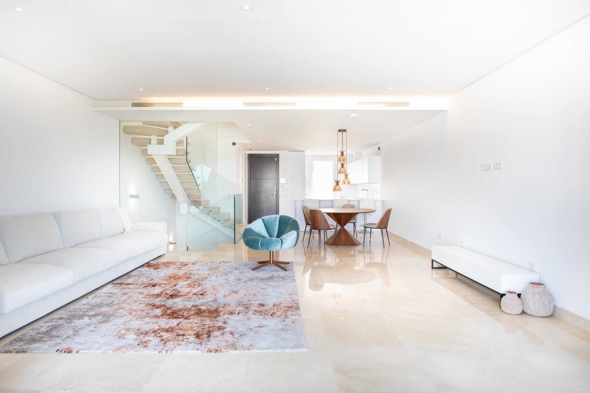 Radhus i Rio Real, Malaga, Spanien 4 sovrum, 170 kvm. Nr. 53522