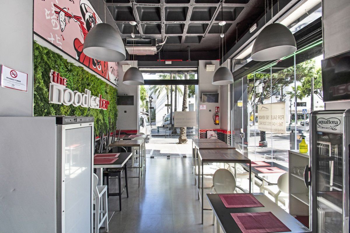 Komerciāls īpašums Marbella, Malaga, Spānijā 193 m2 Nr. 53475