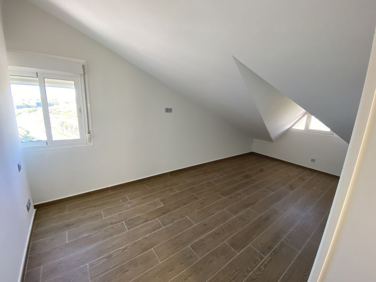 Penthauss Estepona, Malaga, Spānijā 3 istabas, 151 m2 Nr. 53392