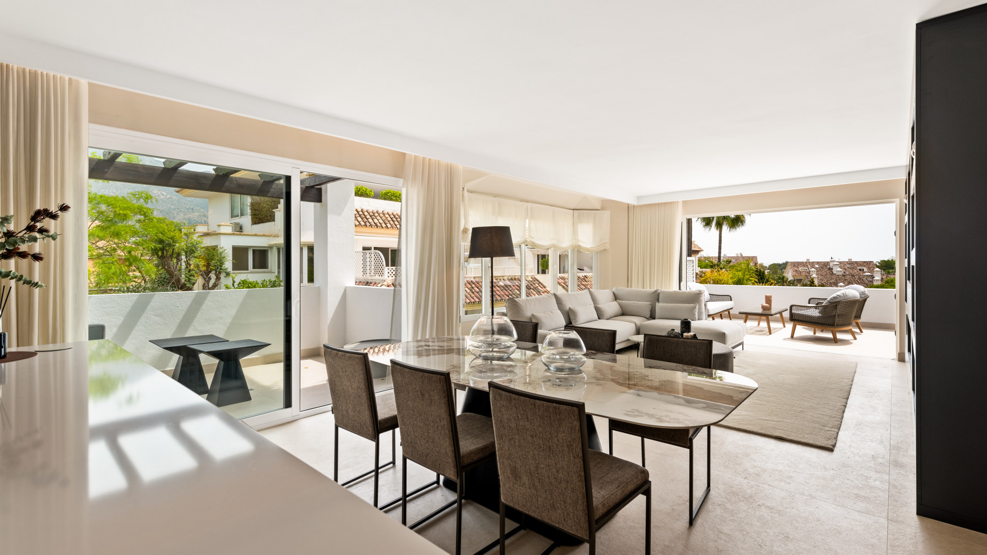 Dzīvoklis Marbella Golden Mile, Malaga, Spānijā 3 istabas, 138 m2 Nr. 53528