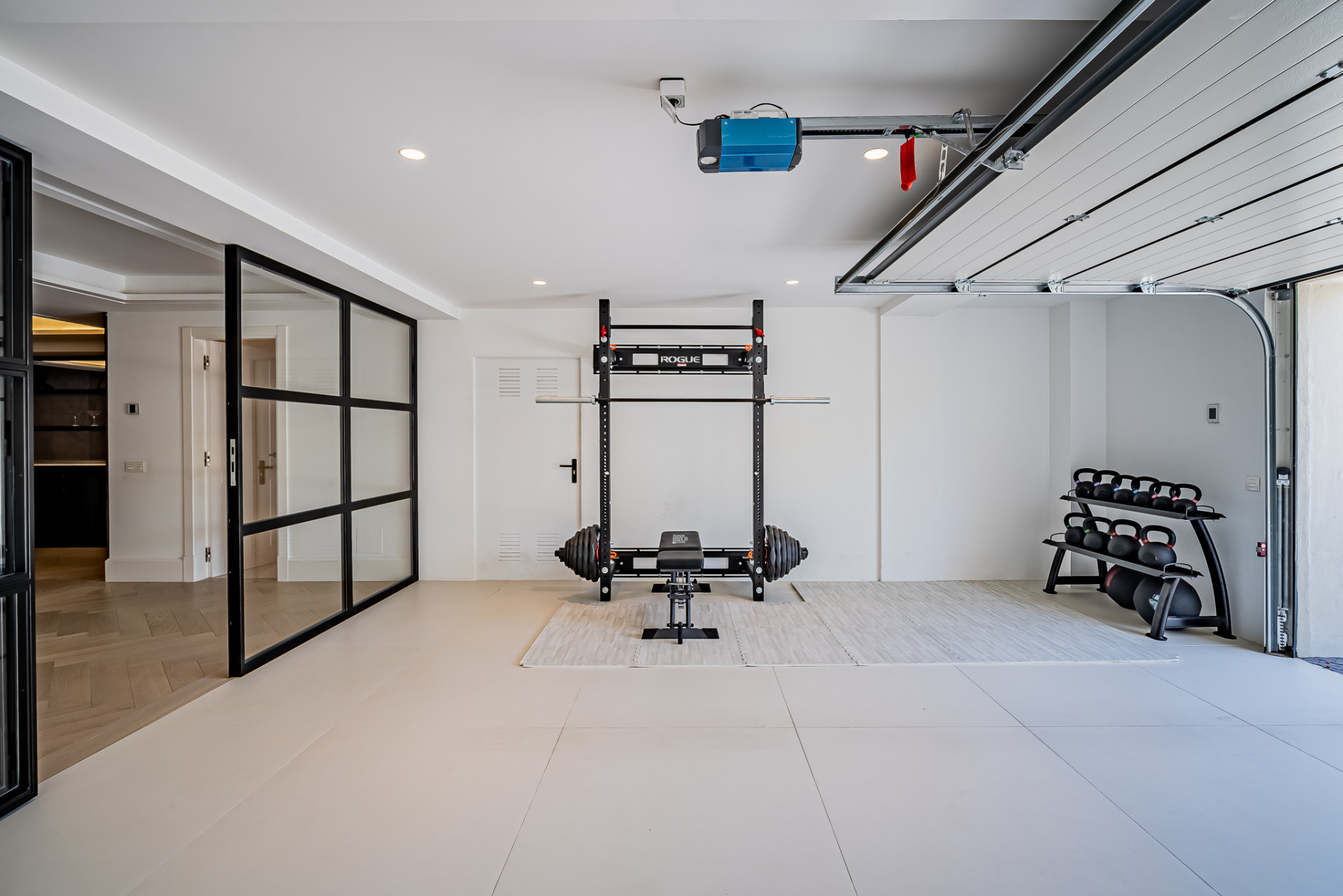 Villa en Nueva Andalucía, Málaga, España 5 dormitorios, 373 m2 No. 53554