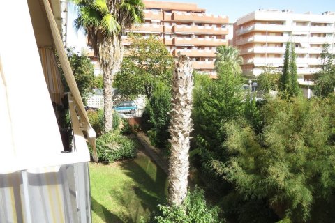 Apartment for sale in Salou, Tarragona, Spain 2 bedrooms, 100 sq.m. No. 53616 - photo 21