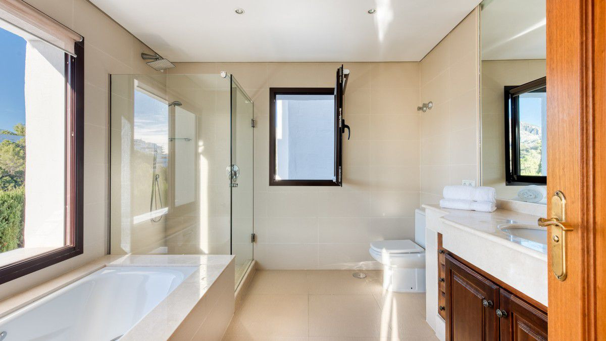 Huvila Marbella Golden Mile, Malaga, Espanja 8 makuuhuonetta, 1047 m2 No. 53449