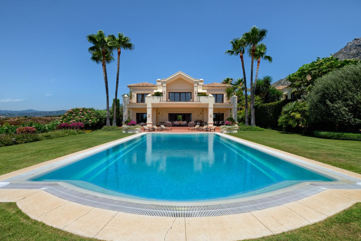 Huvila Marbella Golden Mile, Malaga, Espanja 5 makuuhuonetta, 1025 m2 No. 53465