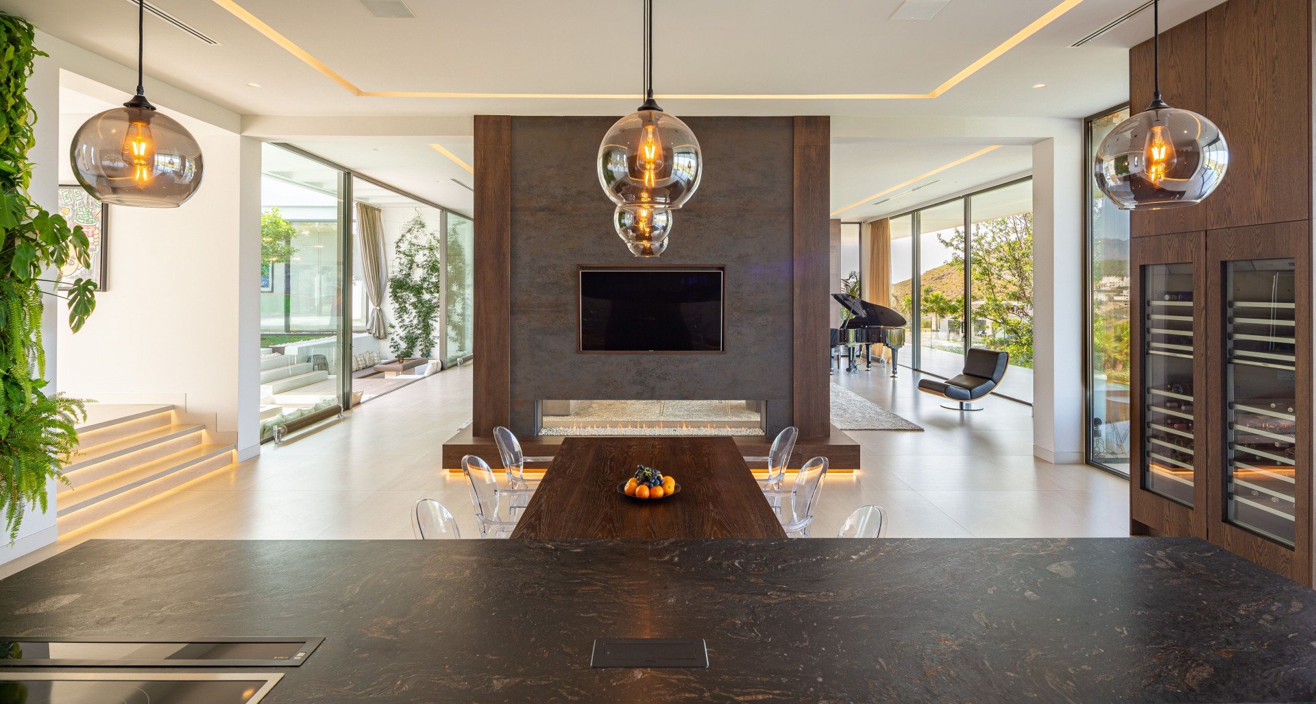 Villa en Benahavís, Málaga, España 6 dormitorios, 1370 m2 No. 53532