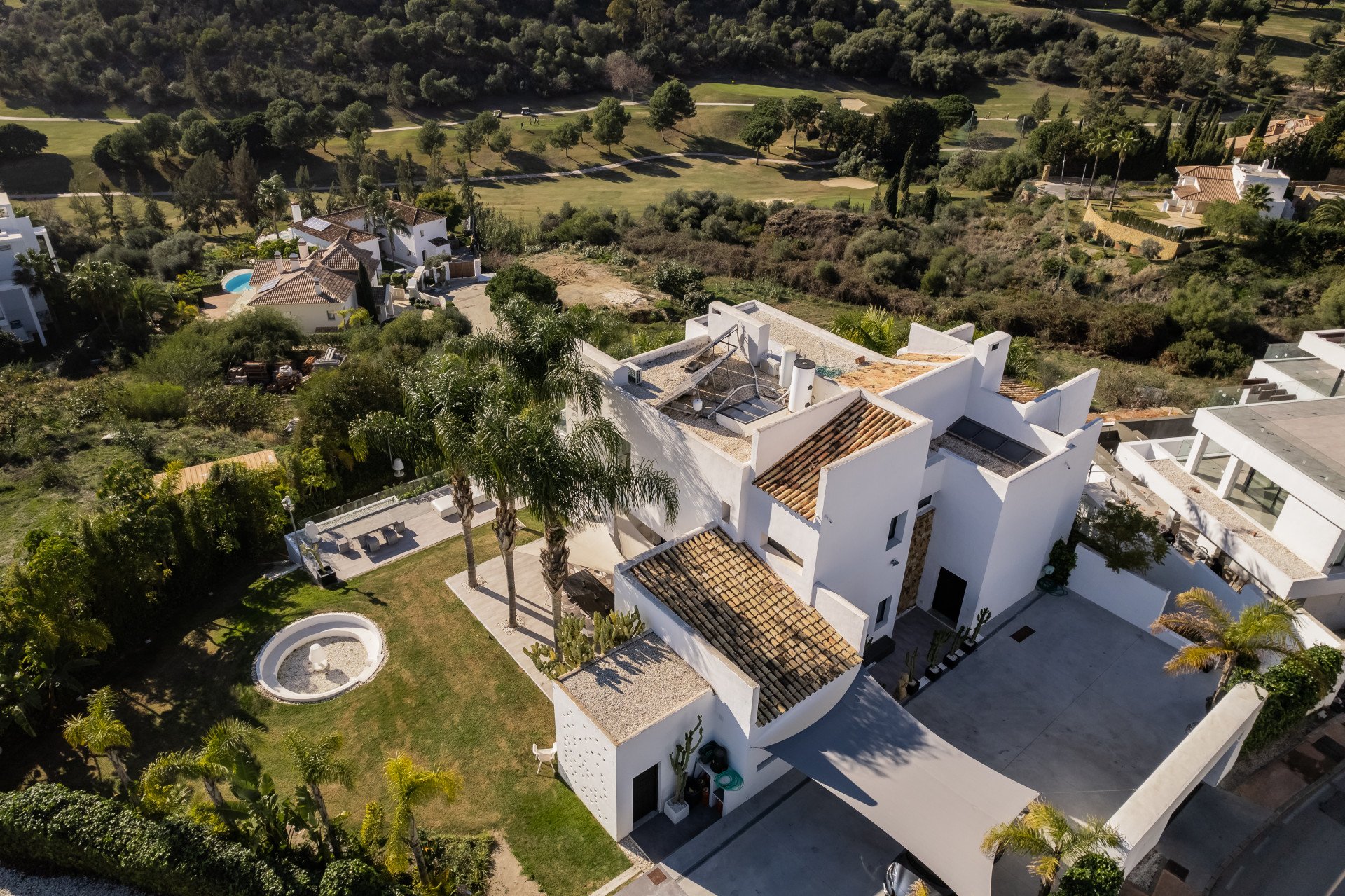Villa i La Alqueria-El Paraíso, Malaga, Spanien 7 sovrum, 867 kvm. Nr. 53551