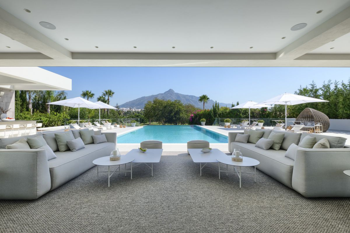 Villa i Nueva Andalucia, Malaga, Spanien 9 sovrum, 1197 kvm. Nr. 53389