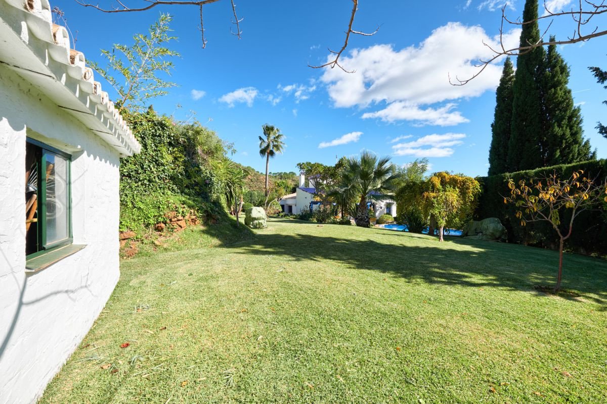 Huvila Estepona, Malaga, Espanja 2 makuuhuonetta, 259 m2 No. 53368