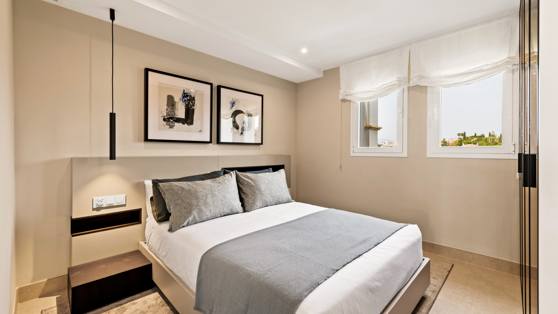 Dzīvoklis Marbella Golden Mile, Malaga, Spānijā 3 istabas, 138 m2 Nr. 53528