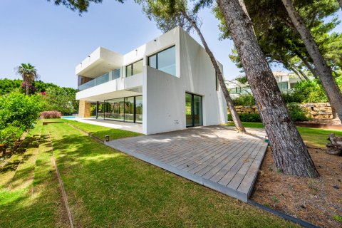 Villa for sale in Manchones Nagueles, Malaga, Spain 5 bedrooms, 672 sq.m. No. 53557 - photo 11