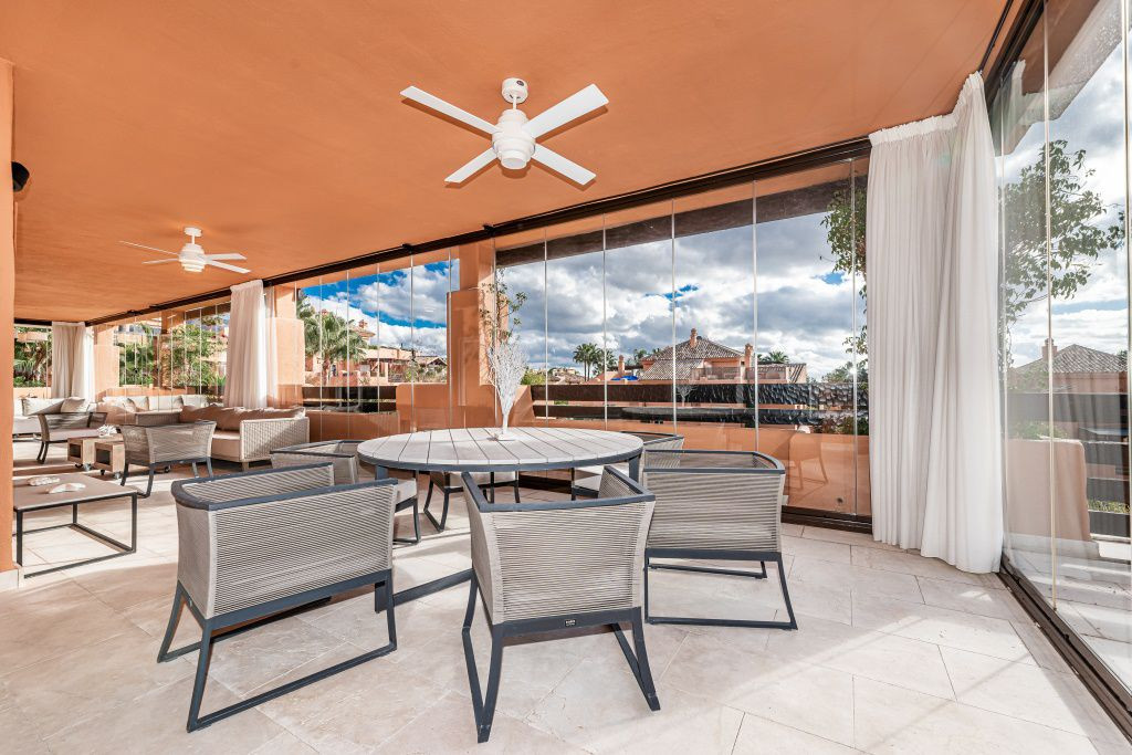 Apartment in Marbella Golden Mile, Malaga, Spain 6 bedrooms, 505 sq.m. No. 53447