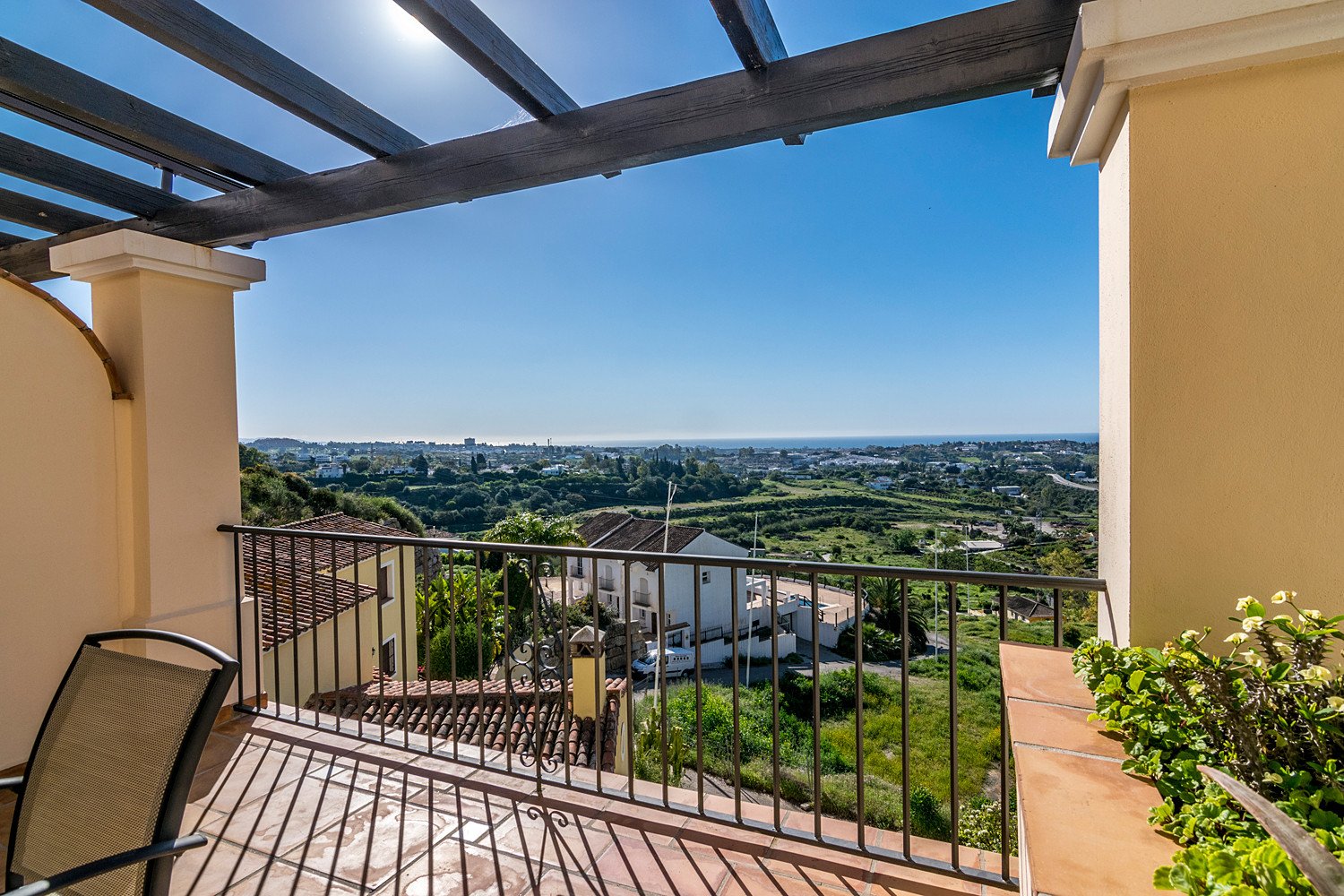 Penthouse in Benahavis, Malaga, Spain 3 bedrooms, 190 sq.m. No. 53524