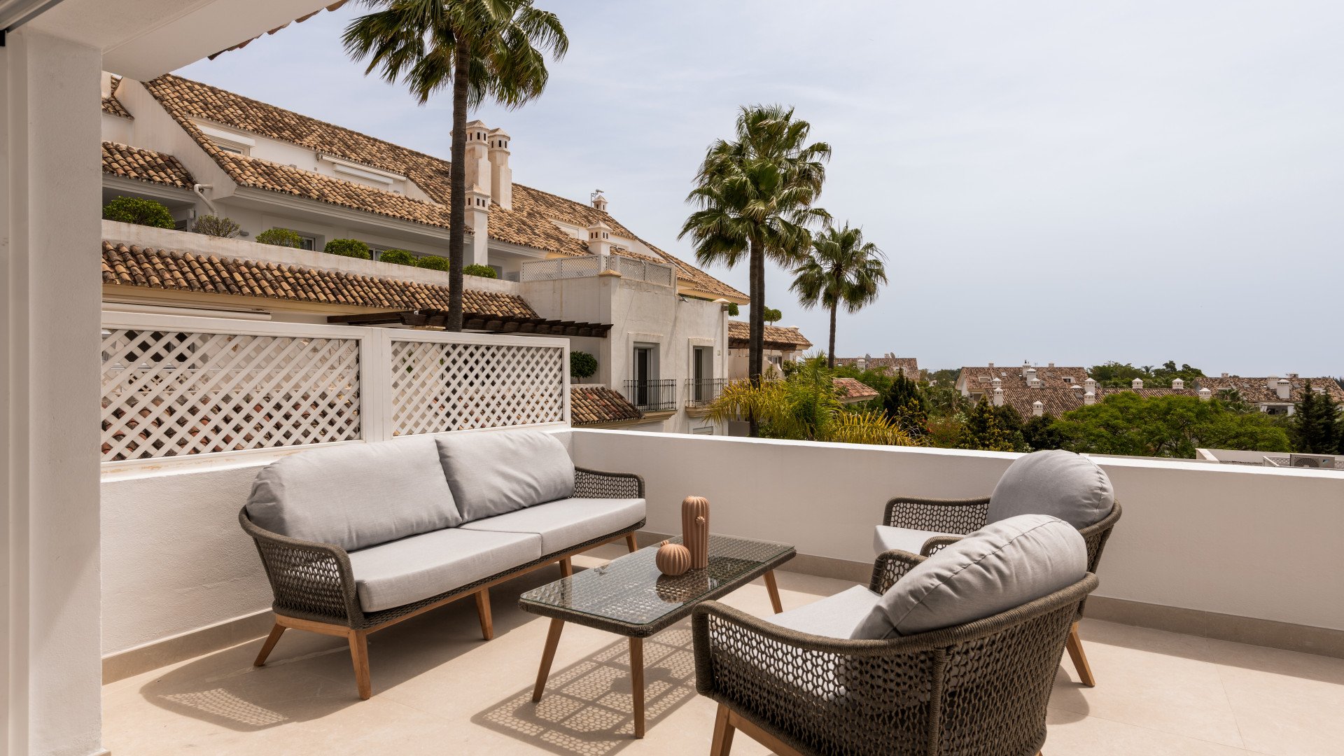 Dzīvoklis Marbella Golden Mile, Malaga, Spānijā 3 istabas, 138 m2 Nr. 53528