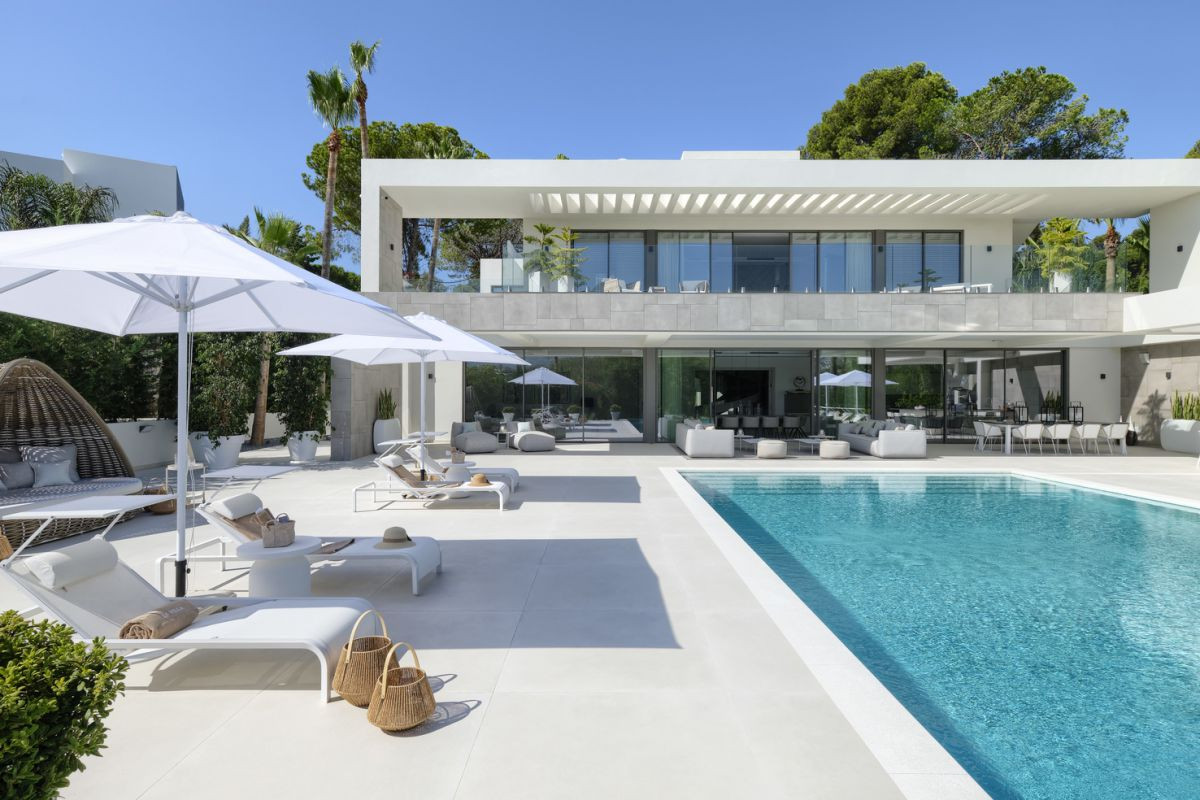 Villa i Nueva Andalucia, Malaga, Spanien 9 sovrum, 1197 kvm. Nr. 53389