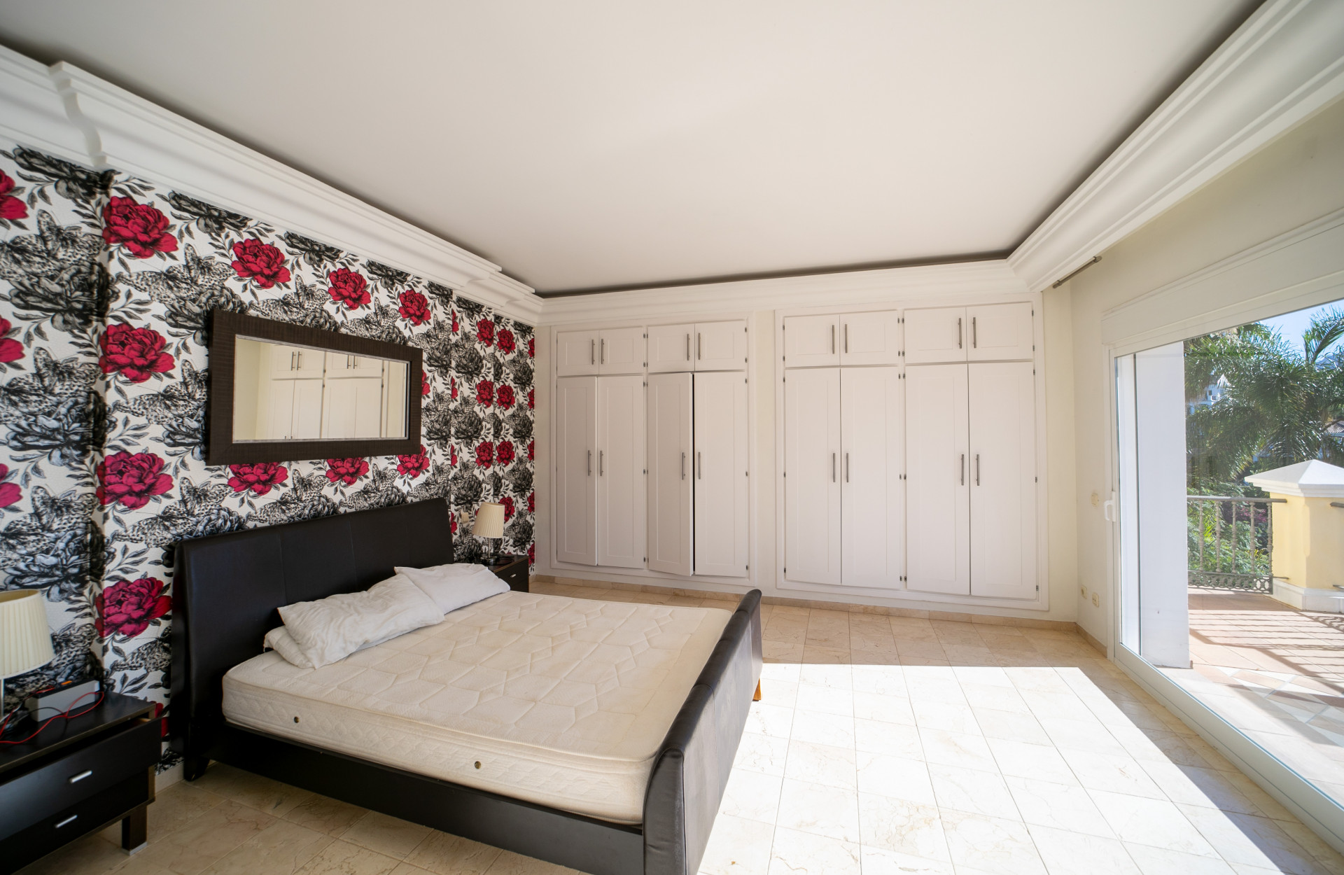 Huvila El Herrojo, Malaga, Espanja 6 makuuhuonetta, 579 m2 No. 53578