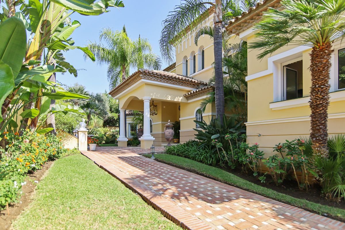 Huvila El Paraiso, Malaga, Espanja 5 makuuhuonetta, 953 m2 No. 53418
