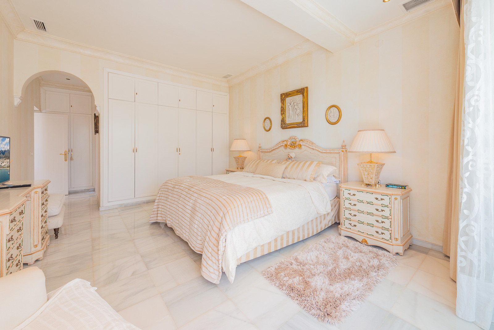 Villetta a schiera a Marbella Golden Mile, Malaga, Spagna 3 camere da letto, 194 mq. N° 53577