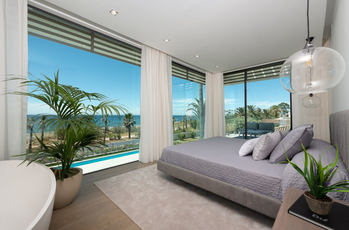 Villa Estepona, Malaga, Spānijā 5 istabas, 454 m2 Nr. 53410