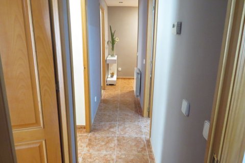 Apartment for sale in Salou, Tarragona, Spain 2 bedrooms, 100 sq.m. No. 53616 - photo 12