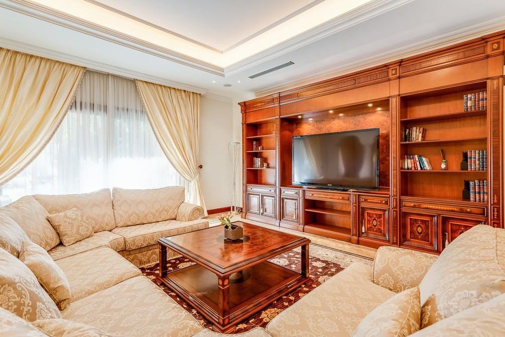 Villa a Guadalmina, Malaga, Spagna 8 camere da letto, 2119 mq. N° 53472
