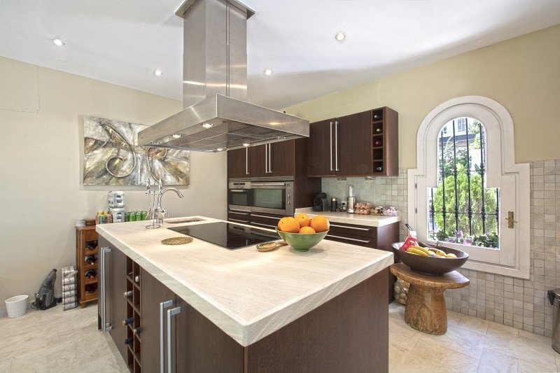 Villa en Nueva Andalucía, Málaga, España 5 dormitorios, 400 m2 No. 53559