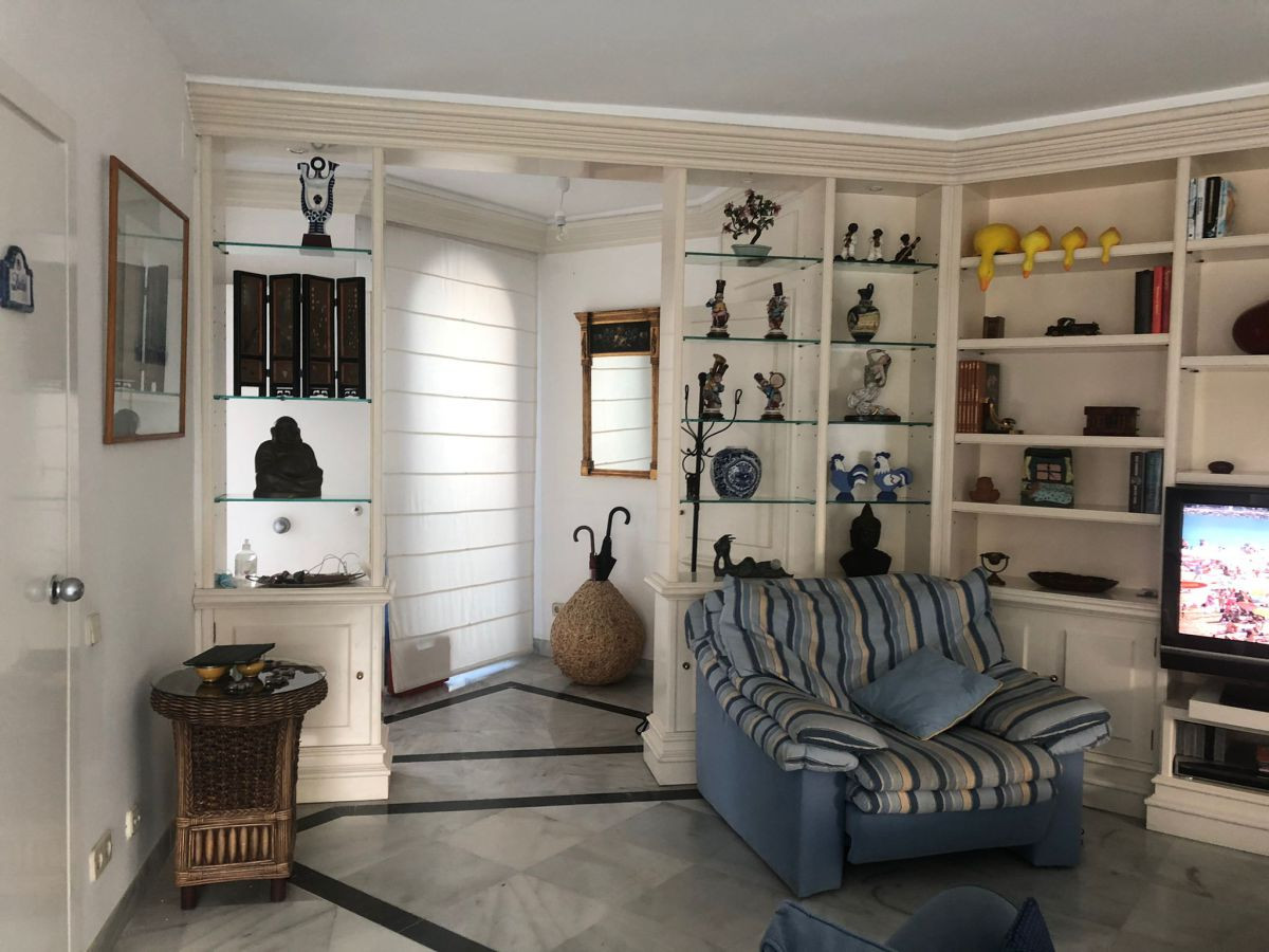 Penthouse in Marbella, Malaga, Spain 4 bedrooms, 344 sq.m. No. 53414