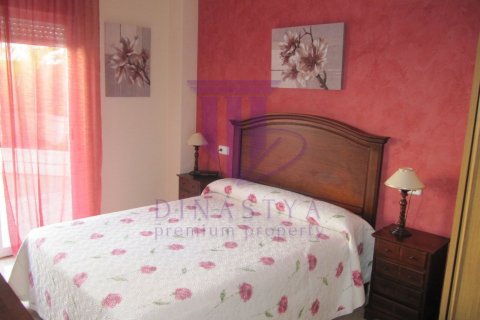 Apartment for sale in Salou, Tarragona, Spain 3 bedrooms, 90 sq.m. No. 53630 - photo 12