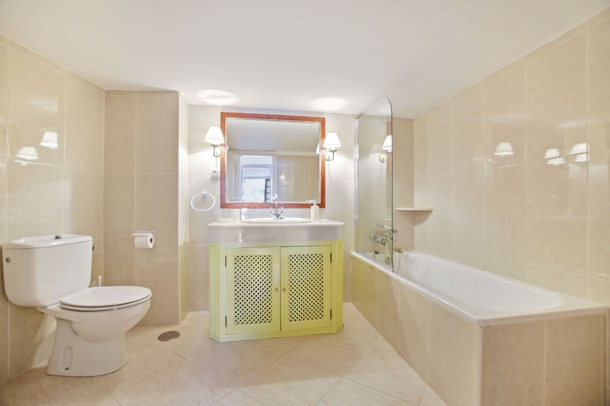 Dúplex en Cabopino, Málaga, España 4 dormitorios, 507 m2 No. 53451