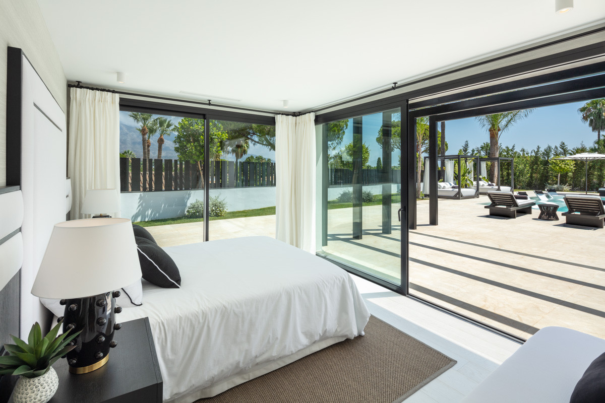 Willa w Nueva Andalucia, Malaga, Hiszpania 5 sypialni, 447 mkw. nr 53505