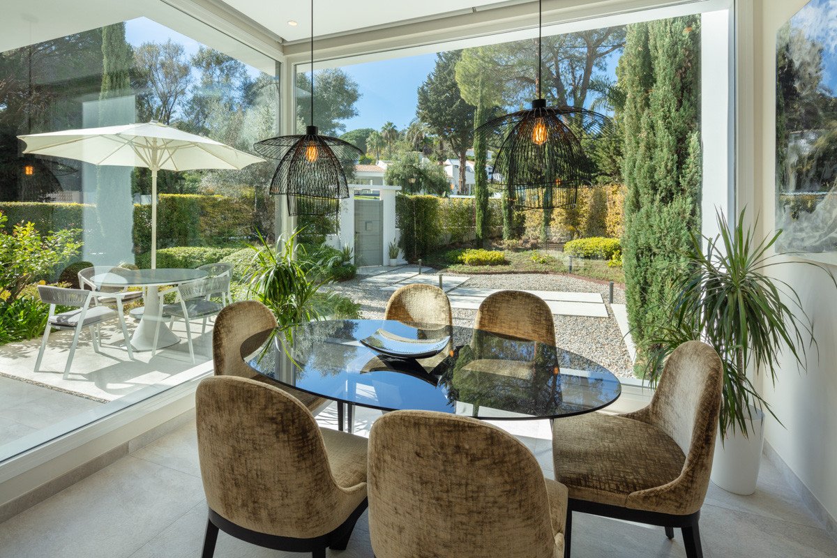 Huvila Nueva Andalucia, Malaga, Espanja 5 makuuhuonetta, 441 m2 No. 53523
