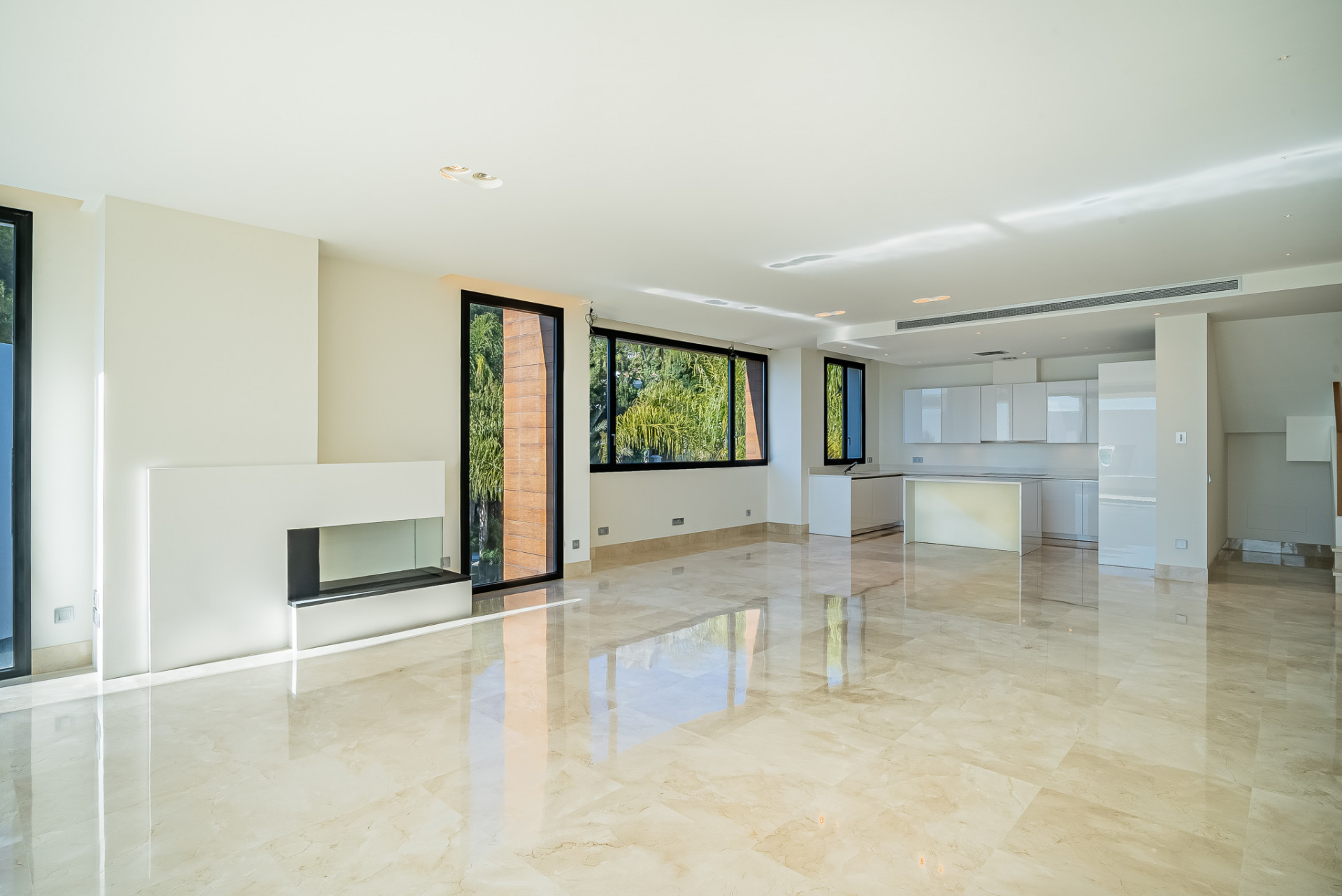 Bliźniak w Marbella Golden Mile, Malaga, Hiszpania 4 sypialnie, 528 mkw. nr 53500