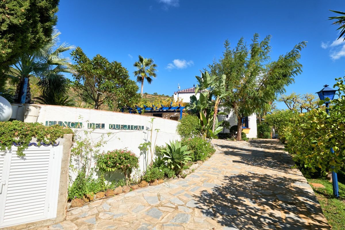 Huvila Estepona, Malaga, Espanja 2 makuuhuonetta, 259 m2 No. 53368