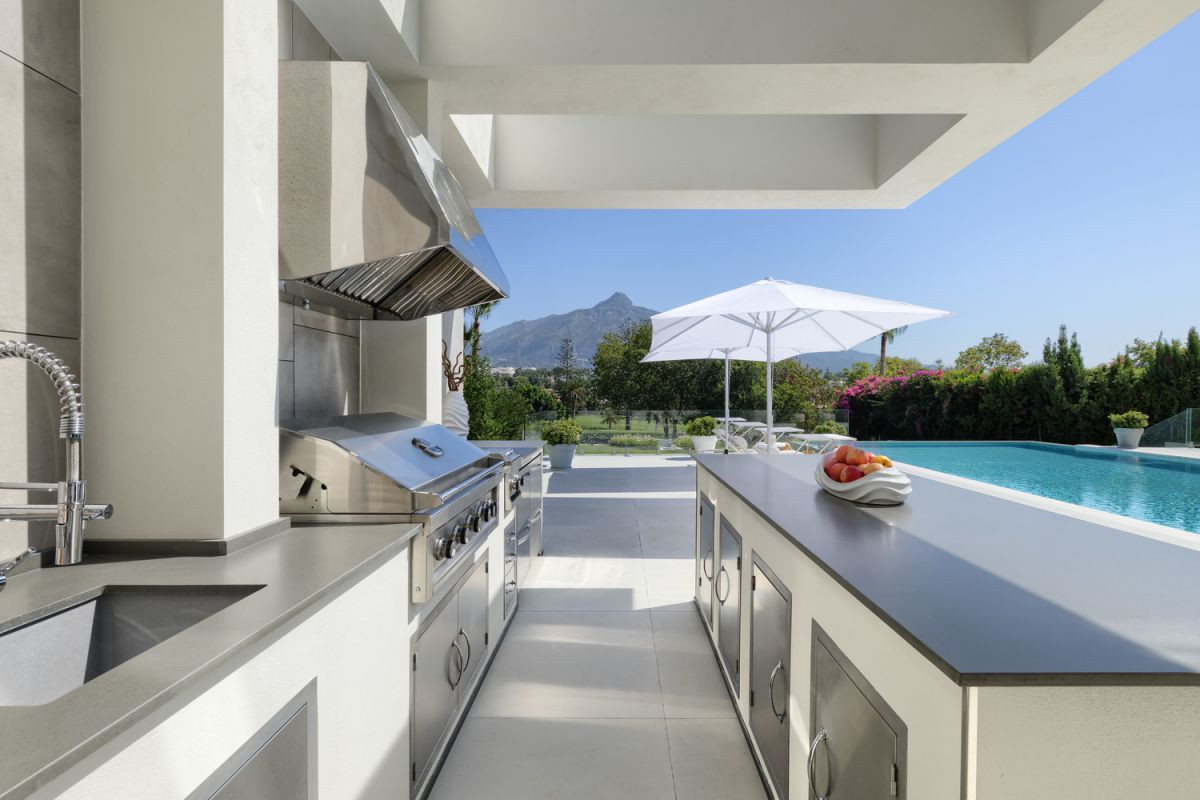 Villa i Nueva Andalucia, Malaga, Spanien 9 sovrum, 1197 kvm. Nr. 53389