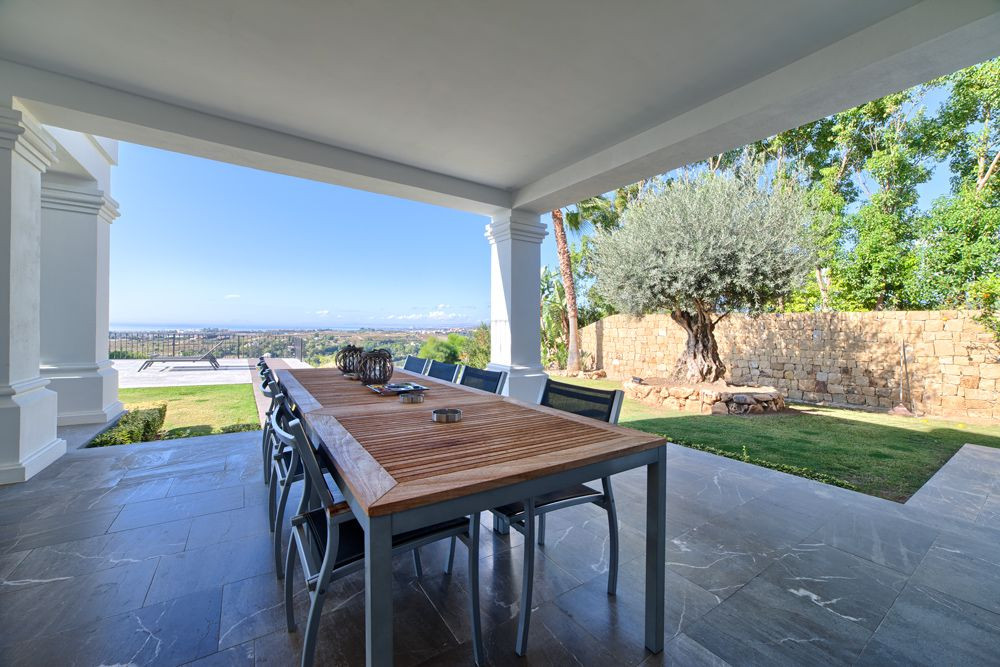 Villa in Benahavis, Malaga, Spain 5 bedrooms, 761 sq.m. No. 53362