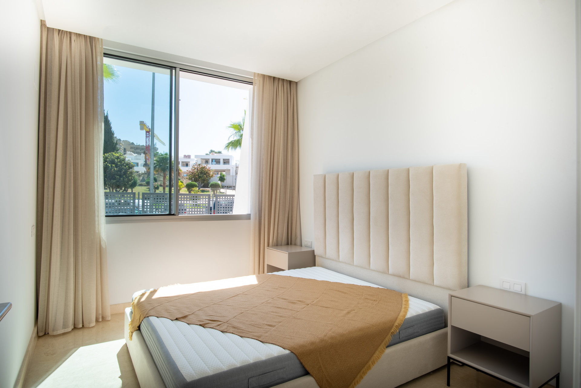 Radhus i Rio Real, Malaga, Spanien 4 sovrum, 170 kvm. Nr. 53522
