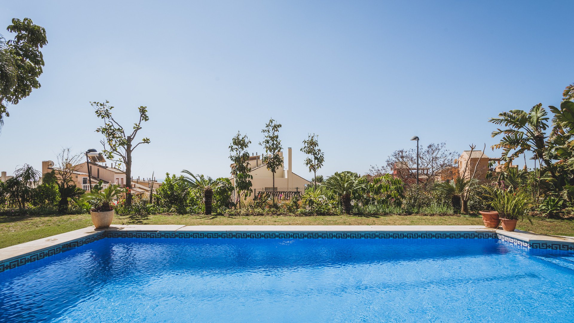 Villa Marbella, Malaga, Spānijā 4 istabas, 764 m2 Nr. 53519