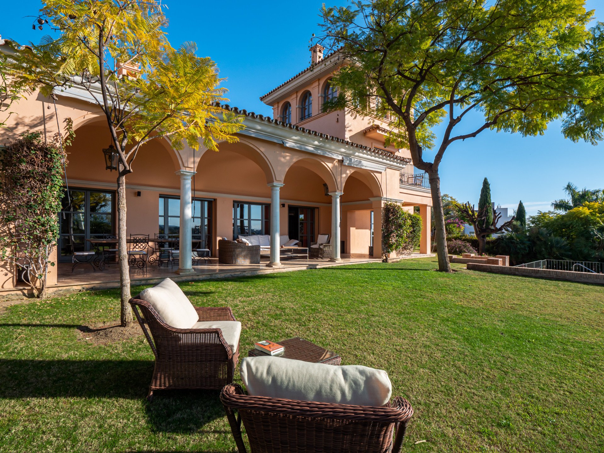 Villa in Benahavis, Malaga, Spain 8 bedrooms, 1017 sq.m. No. 53489