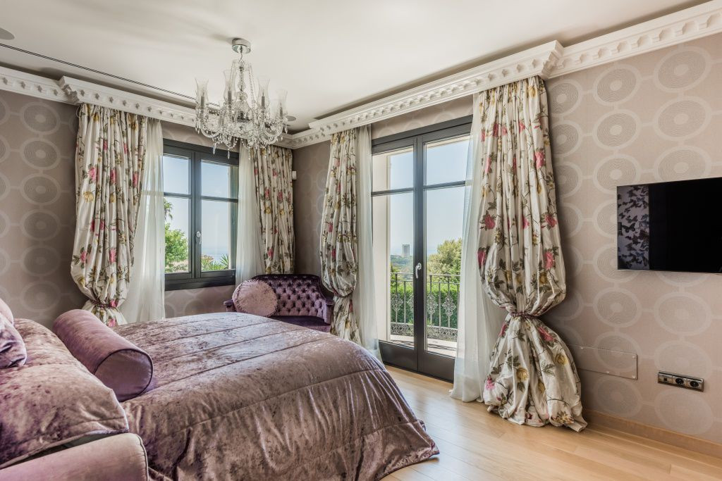 Huvila Hacienda Las Chapas, Malaga, Espanja 7 makuuhuonetta, 1190 m2 No. 53469