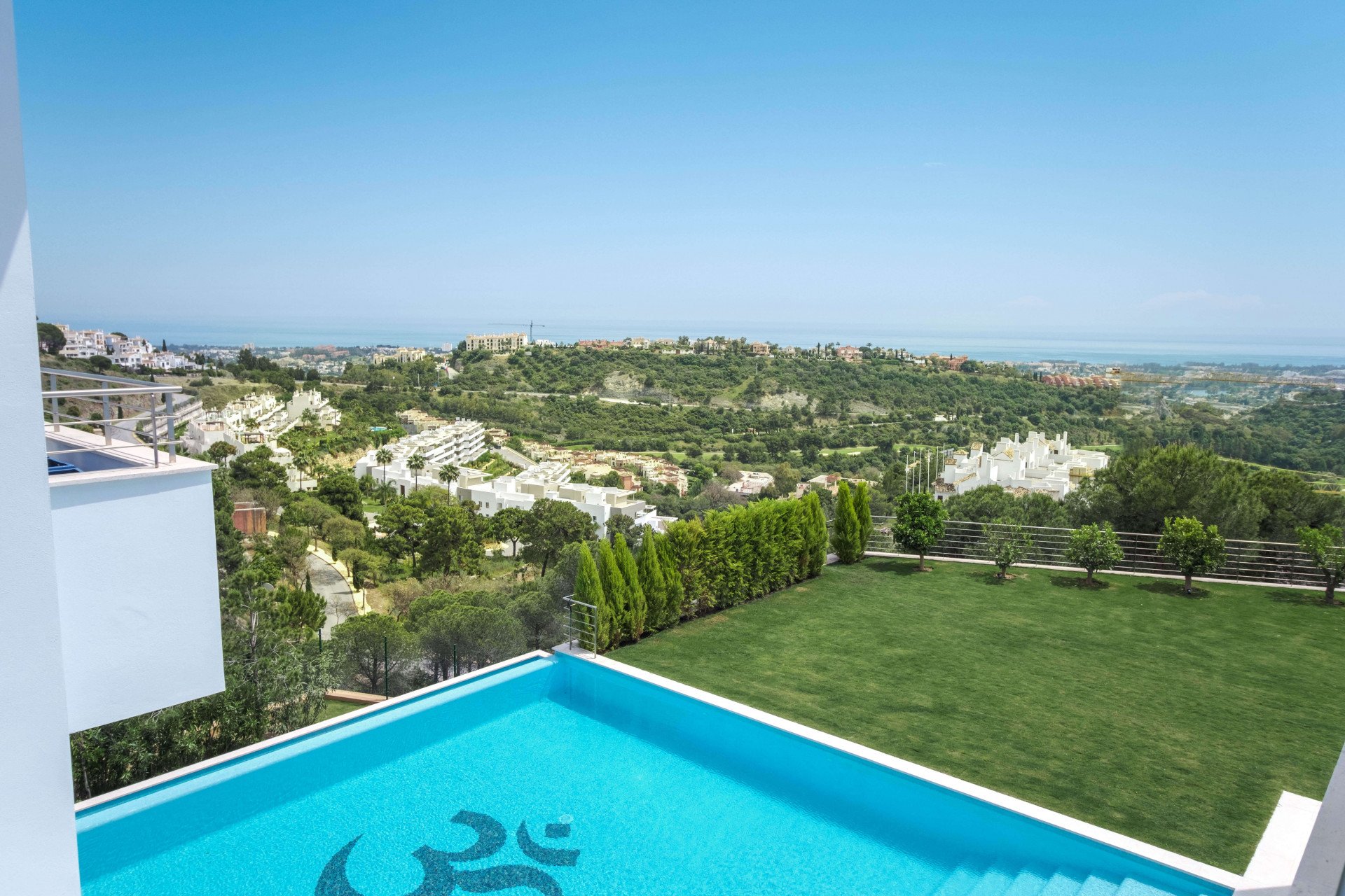 Villa in Benahavis, Malaga, Spanien 12 Schlafzimmer, 1339 m2 Nr. 53529