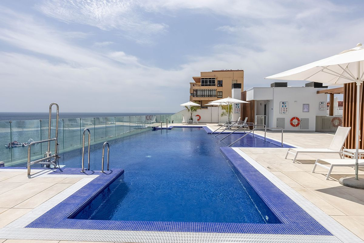 Wohnung in Estepona, Malaga, Spanien 4 Schlafzimmer, 230 m2 Nr. 53429